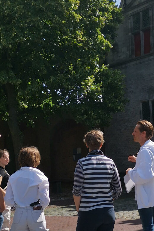 Zierikzee: verhalen tour met gids "De legendes" NL / EN - Practical Details: Meeting Point, Accessibility, and Booking