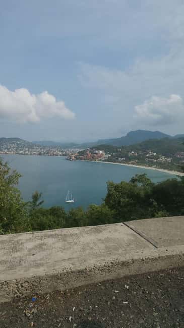 Zihuatanejo: Las Gatas Beach Snorkeling and Kayaking Tour - Water-Based Activities: Snorkeling and Kayaking in the Bay