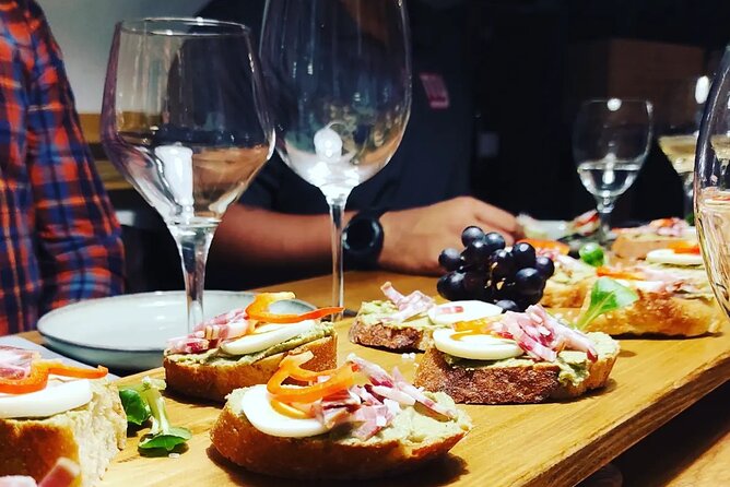 Zinfandel Wine Tasting & Storytelling with Dalmatian Food - Logistics and Meeting Details