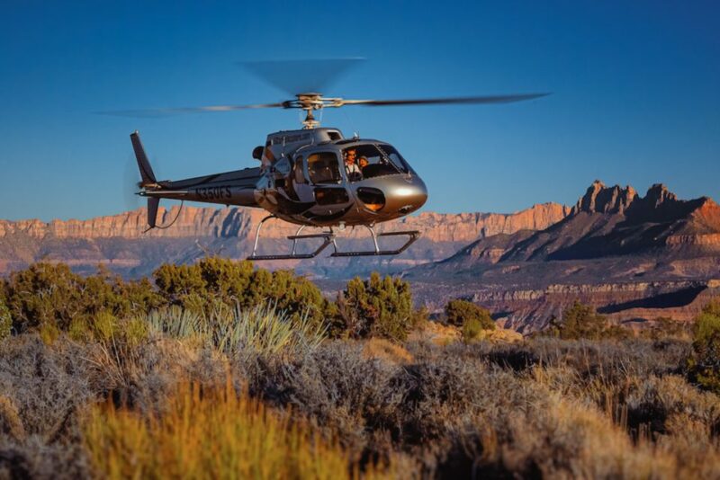 Zion National Park, Canaan Cliffs: Extended Helicopter Tour - Geology and Landscape Insights from Your Pilot