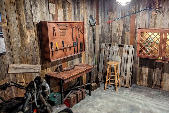 Zombie Outbreak Escape Room in Miami Beach - The Setting of the Zombie Outbreak Escape Room in Miami Beach