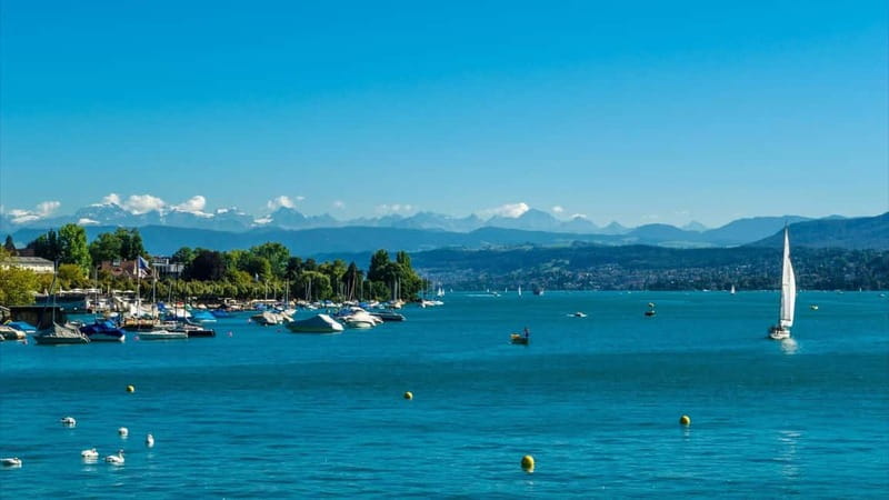 Zurich: 2-hour Best Intro Walking Tour with a Local - Exploring Zurich’s Top Sights and Hidden Spots