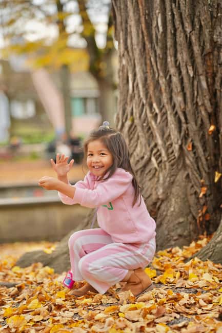 Zurich 3-in-1 City Walking Tour with Photoshoot & Flavors - Key Points