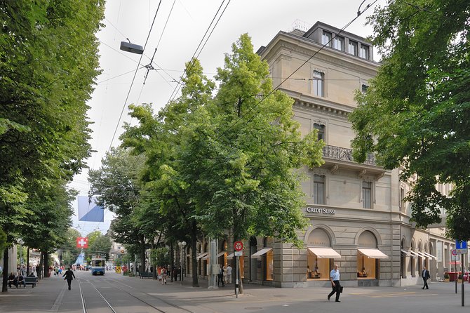 Zurich and Surroundings PRIVATE TOUR Including Panoramic Views - Scenic Ride to Käferberg for Panoramic Views