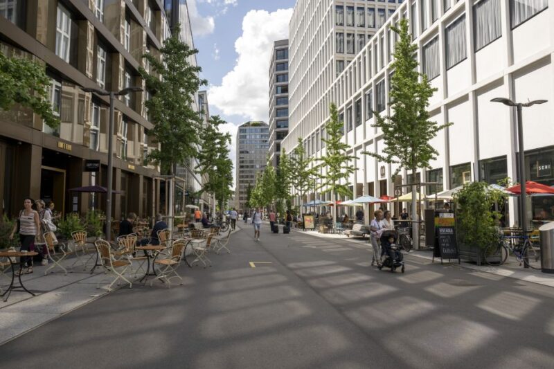 Zurich: City Walking Tour Made in Zurich - Tasting Zurich’s Local Flavors and Design