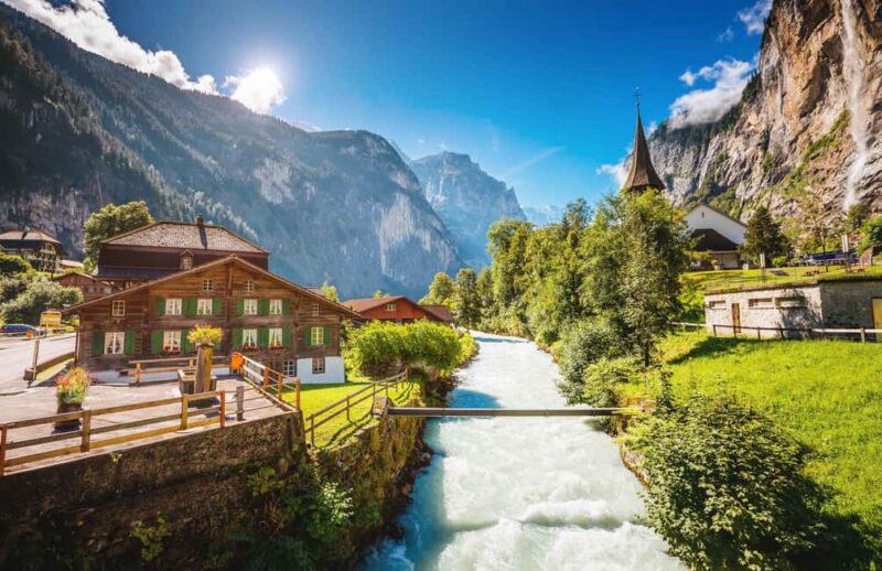 Zurich: Day trip to Grindelwald & Interlaken with Photoshoot - Who Will Love This Tour