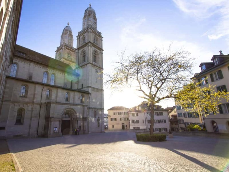 Zurich: Express Walk with a Local in 60 minutes - Maximize Your Short Visit with Expert Tips