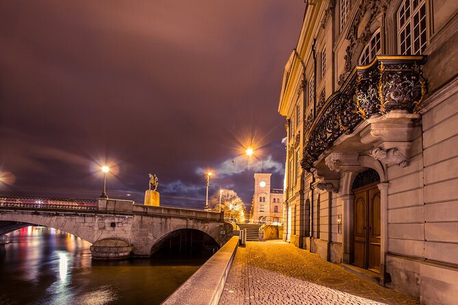 Zurich Highlights Self guided scavenger hunt and city tour - Who Will Enjoy This Tour Most?