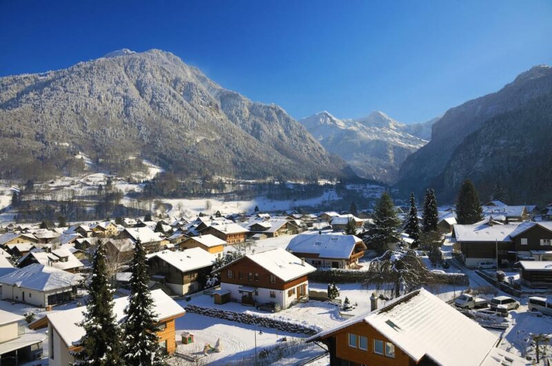 Zurich: Interlaken Day Trip with Chocolate Fondue float - Explore Interlaken at Your Own Pace