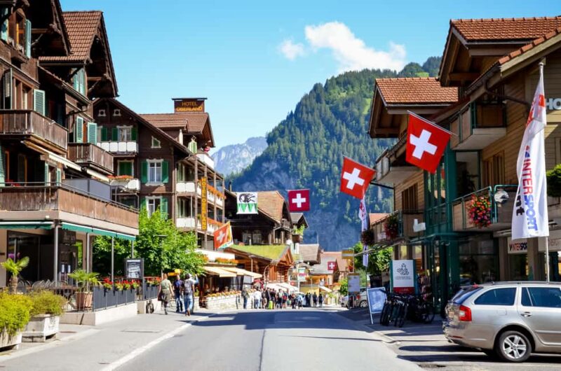 Zürich: Lauterbrunnen and Mürren Small Group Alpine Day Trip - Key Points