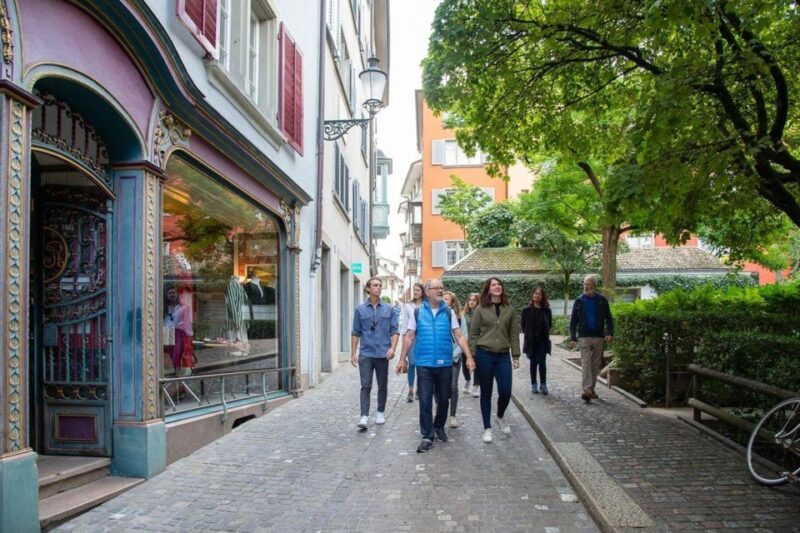Zurich Old Town Walking Tour: 2-Hours - The Experience of Winding Alleys and Medieval Guild Houses