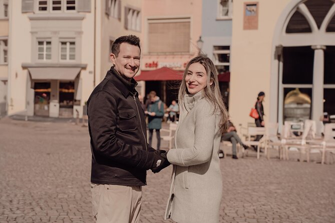Zurich: Professional Photoshoot at the Best Spots - Discovering Zurich’s Old Town Charm