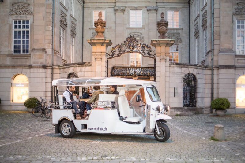 Zurich: Swiss Cheese Fondue & Wine e-Tuk-Tuk City Tour - Key Points