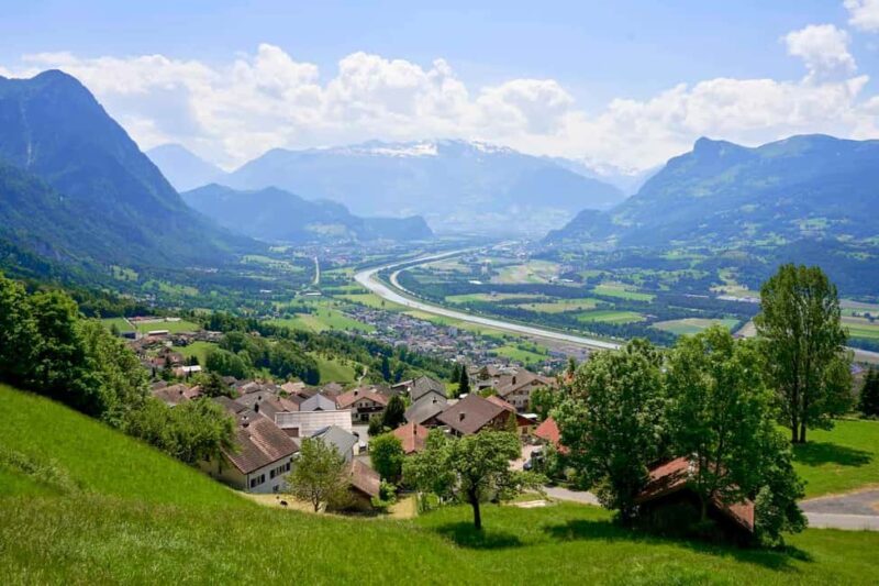 Zurich to Heidi Village and Liechtenstein Day Trip - Meeting Point and Accessibility in Zurich