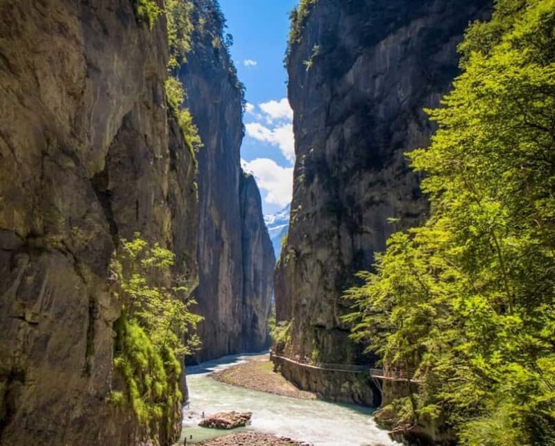 Zurich to Interlaken & Lucerne: Private Day Tour or Transfer - Ascending to the Jungfraujoch via Cable Car