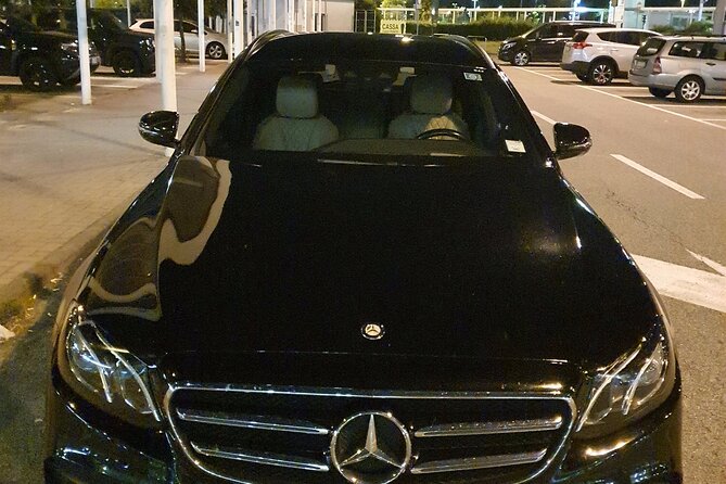 Zurich to Zurich Airport (ZRH) - Departure Private Transfer - Efficient Private Departure Transfer from Zurich to Zurich Airport