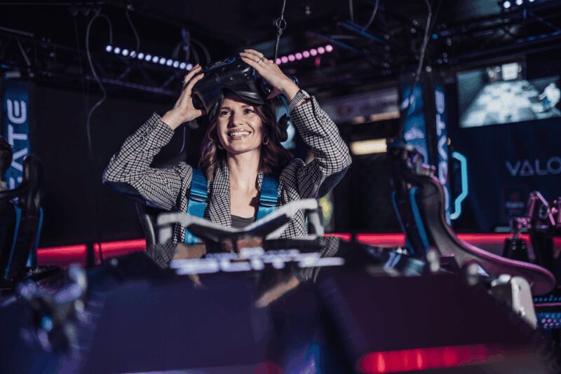 Zurich: Virtual Reality Space Racing Simulator - Key Points