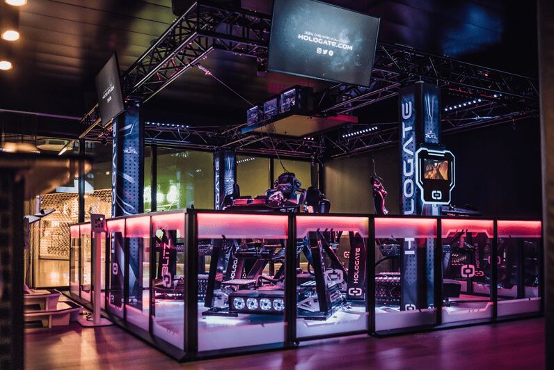 Zurich: Virtual Reality Space Racing Simulator - Group Experience and Social Element