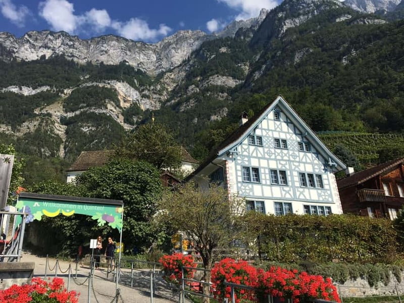 Zurich: Walensee Guided Hiking Adventure with Boat Cruise - Discover the Scenic Walensee with a Guided Hiking and Boat Tour from Zurich