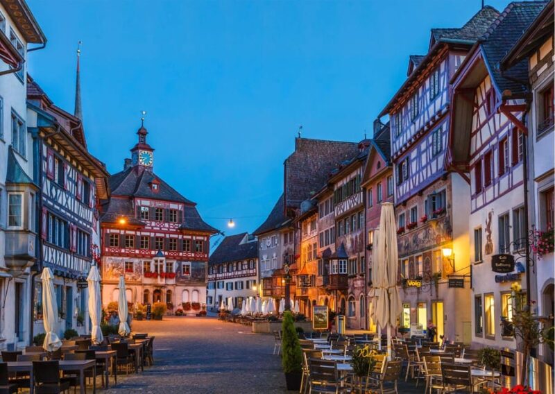 Zürich:Private Car Tour- Rhine Falls, Titisee & Black Forest - Discovering Schaffhausens Baroque Architecture