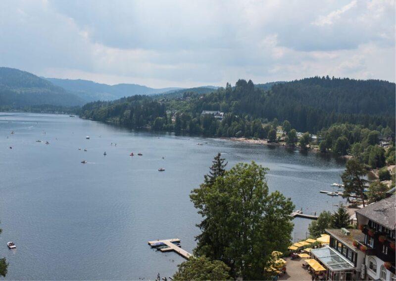 Zürich:Private Car Tour- Rhine Falls, Titisee & Black Forest - Scenic Lakeside Views at Lake Titisee and Schluchsee
